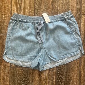 Loft Women's Shorts Size Small Blue Lyocell Blend. NWT